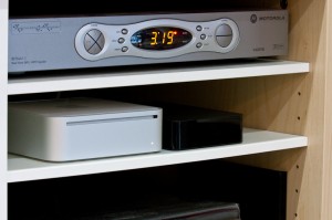 Mac Mini in Media Cabinet